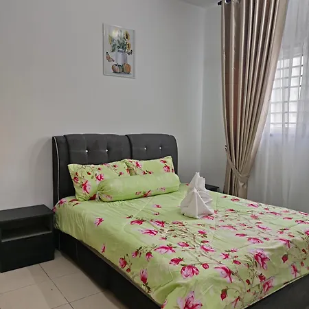 Dila'Z Kayangan Alanis Residence Sepang Exterior photo