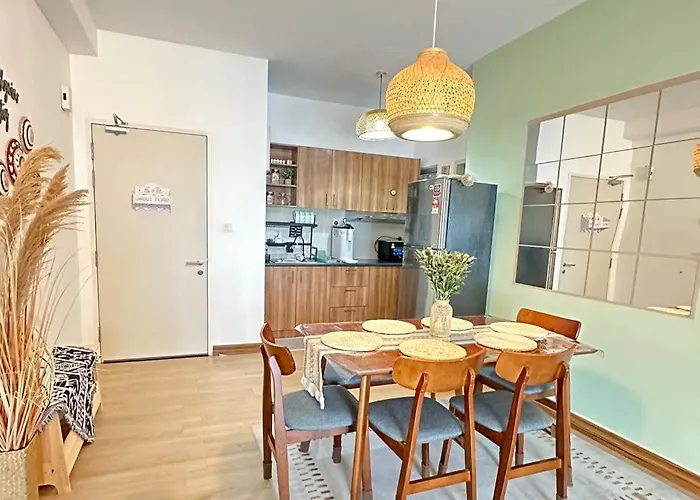 Dila\'Z Kayangan Alanis Residence